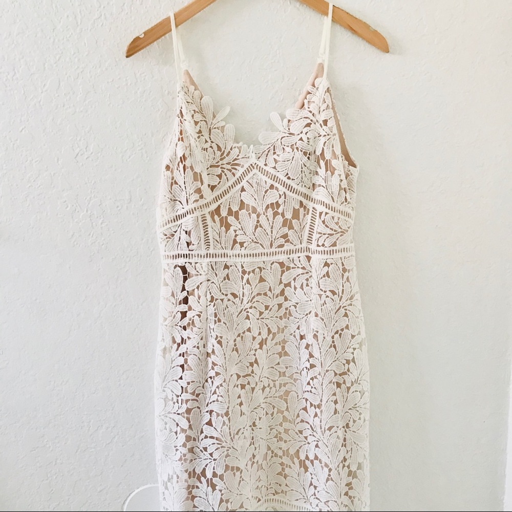 Cocosin Lace White Dress